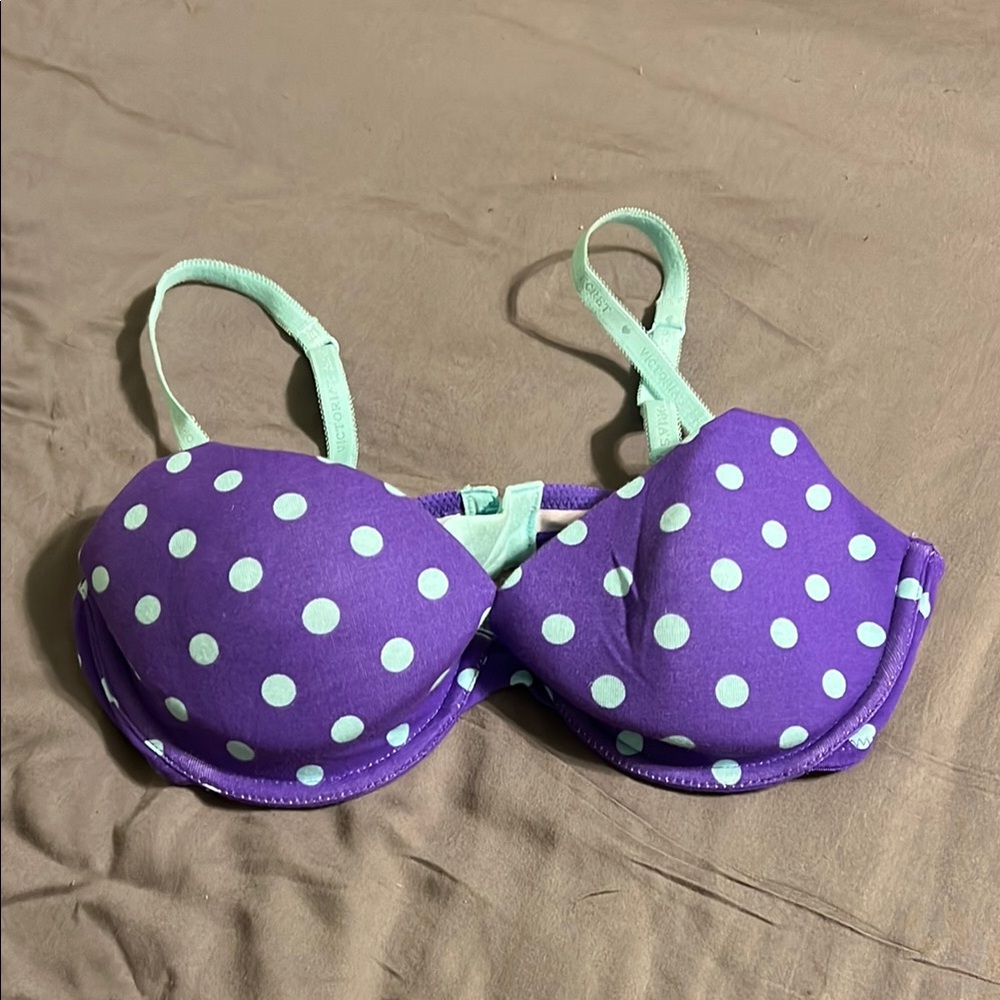 Victoria’s Secrete Underwire Bra